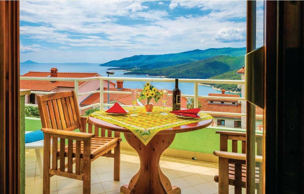 Apartment Zeljko 832 Rabac Eksteriør billede